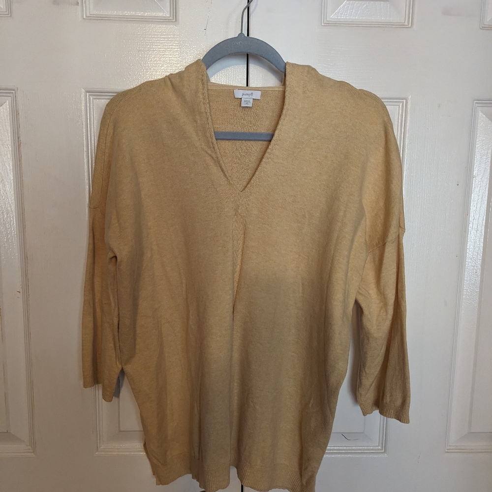 Pure Jill, mustard v-neck, hooded, 3/4 sleeve shirt Size Petite Medium